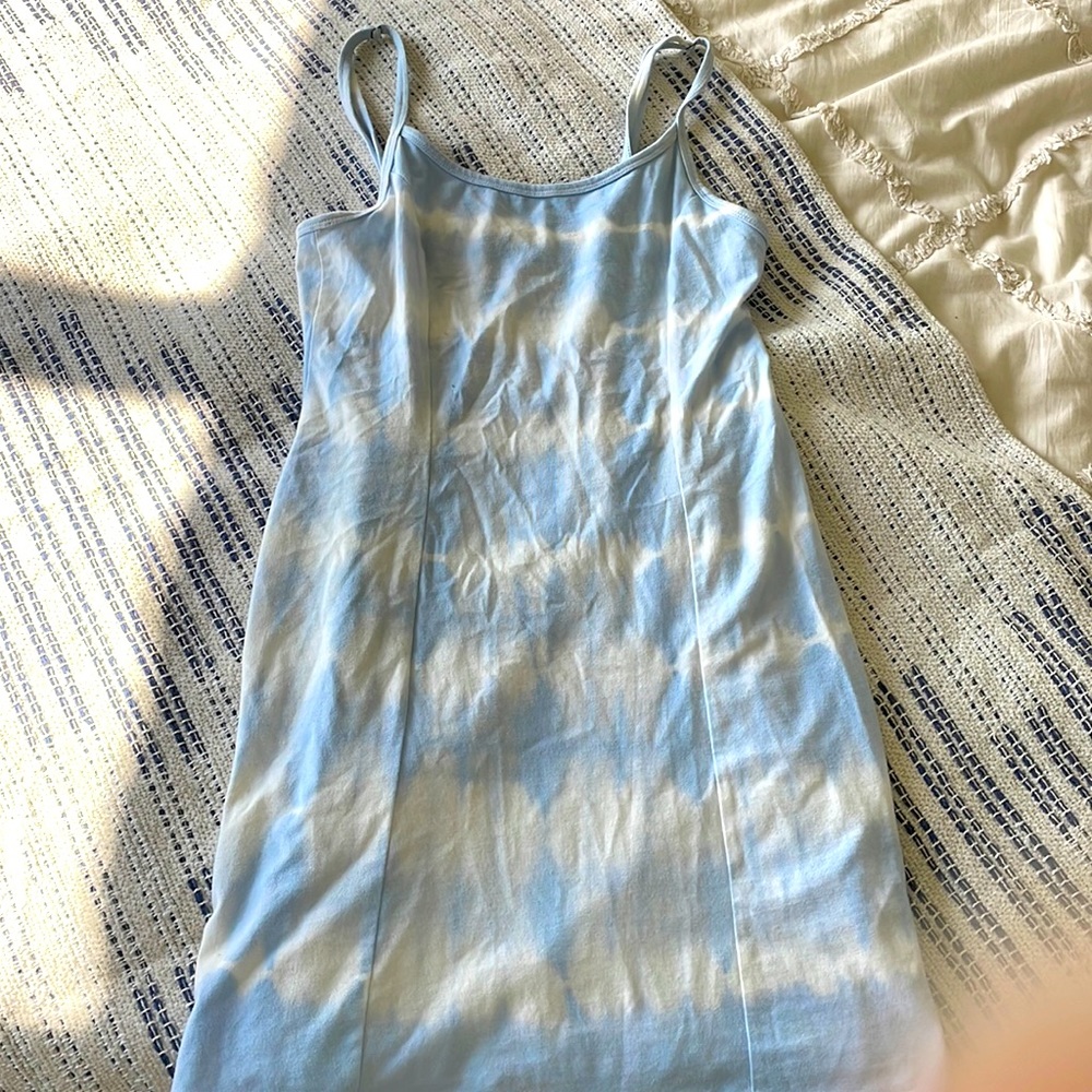 Tight white/blue billabong dress